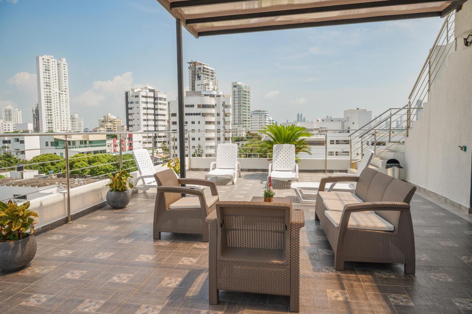 Bahia 79 Apartasuites Cerca Al Centro Cartagena  Exterior foto