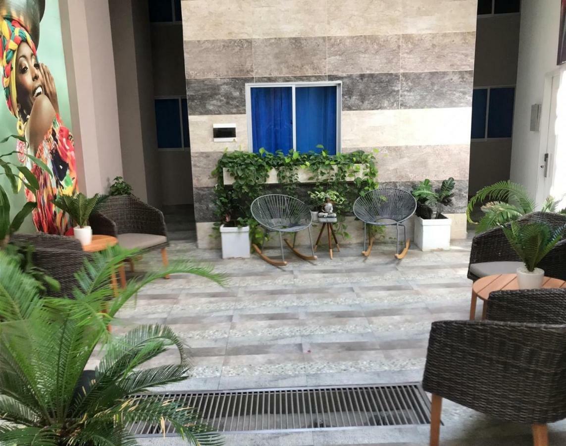 Bahia 79 Apartasuites Cerca Al Centro Cartagena  Exterior foto